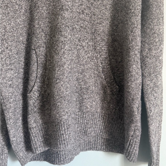 Market & Spruce Charcoal V-Neck Sweater with Pockets - Picture 3 of 6